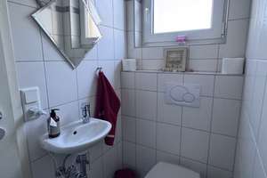 Charmantes Reiheneckhaus mit Garten und Garage in ruhiger Lage – 6 Zimmer in Nürnberg-Gaismannshof – St-Gallen-Ring 297, 90431 Gaismannshof, Nürnberg – Vorschaubild 8