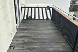 Gepflegte 3 ZKB Wohnung mit Einbauküche und Balkon 