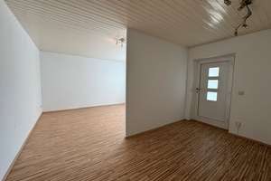 Charmanter Winkelbungalow mit Einliegerwohnung, Doppelgarage und traumhaftem Südost-Freisitz – ideal – Die vollständige Adresse der Immobilie erhältst du vom Anbieter., 69243 Dielheim – Vorschaubild 24