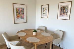 voll möblierte attraktive 2 Zimmer Wohnung mit toller Aussicht über Lörickkon in Düsseldorf-Lörick – Grevenbroicher Weg 35, 40547 Lörick, Düsseldorf – Vorschaubild 4
