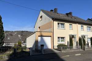 Einfamilienhaus (DHH) in Höhenlage mit traumhaftem Ausblick – Birkenfeld (Kreis) – Vorschaubild 2