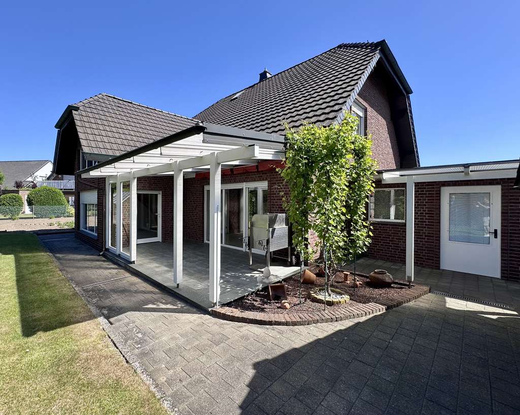 •  Freistehendes Wohlfühlhaus in bester Lage von Brüggen – Großzügig. Gepflegt. Vielseitig nutzbar.