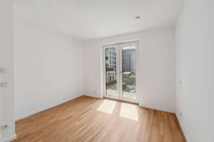 Attraktive 3-Zimmer-Wohnung mit Loggia und Balkon im Zentrum von Kiel – Andreas-Gayk-Straße 5, 24103 Vorstadt, Kiel – Vorschaubild 9