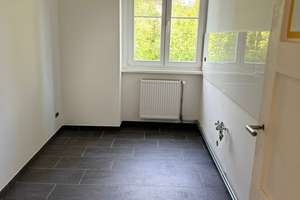 Befristet auf 3 Jahre !!! Schöne 3 Zi.-WE, Küche, Bad, Balkon, Holzböden, umfassend modernisiert !!! – Kilstetter Str. 46, 14167 Zehlendorf, Berlin – Vorschaubild 7