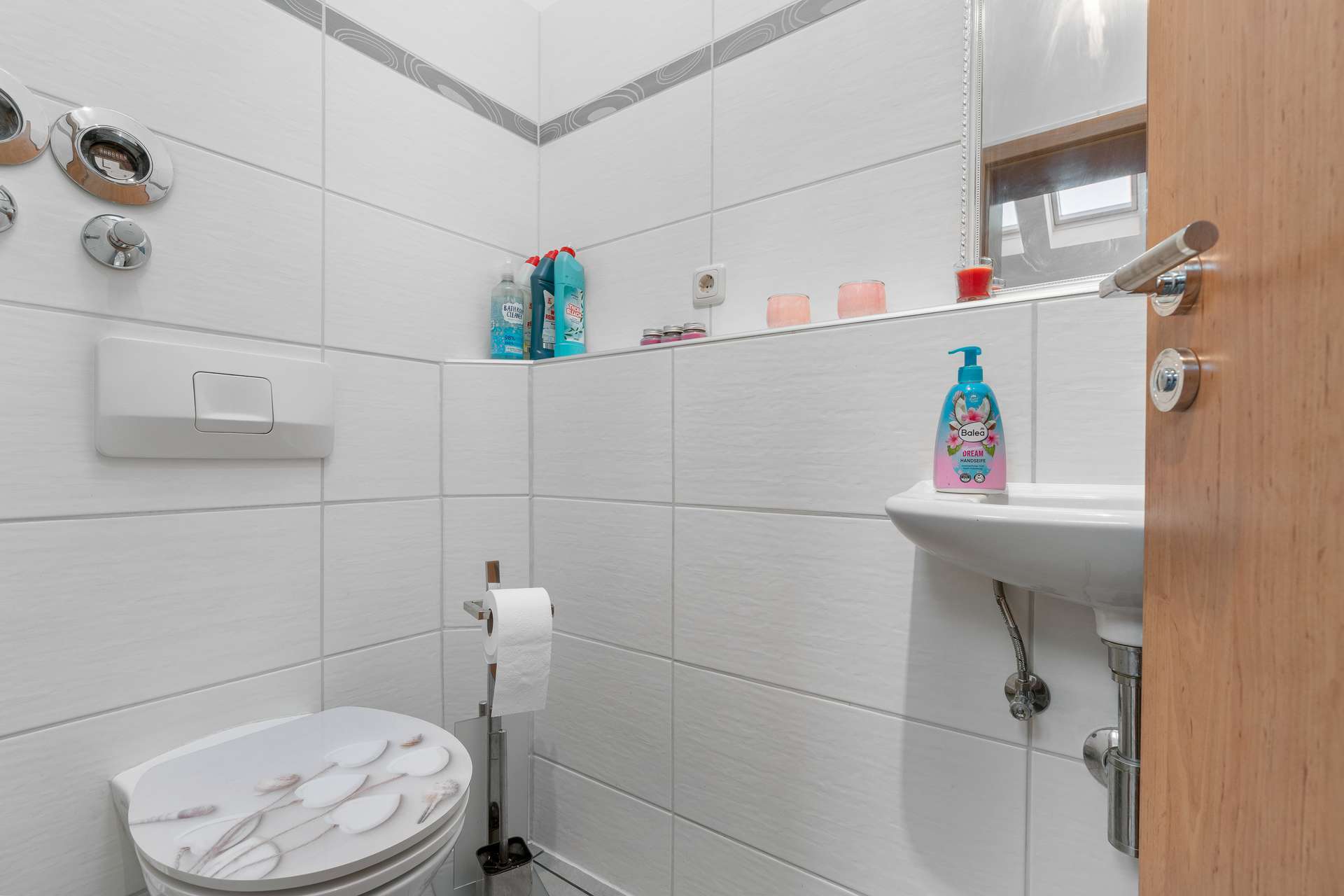 Immobilie in Bruckberg - ***Renovierte 4-Zimmer-Wohnung mit Balkon und Blick ins Grüne - stadtnah in Bruckberg*** - Bild 3