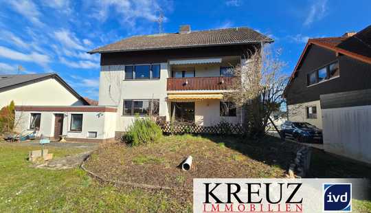 Bild von Ansprechendes Zweifamilienhaus mit Ausbaupotenzial im Dachgeschoss