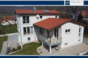 Ihr Rückzugsort im Grünen – neuwertiges und exklusives Einfamilienhaus mit ELW und Weitblick – Die vollständige Adresse der Immobilie erhältst du vom Anbieter., 96123 Litzendorf – Vorschaubild 1