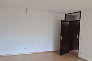 Mögeldorf: Schöne 2-Zimmer-Wohnung mit Loggia – Billrothstraße 8, 90482 Mögeldorf, Nürnberg – Vorschaubild 5