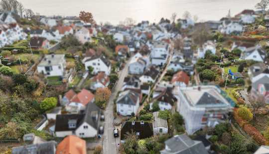 Bild von Kleines Juwel im Blankeneser Treppenviertel - Gemütliches Einfamilienhaus mit Nebengebäude 