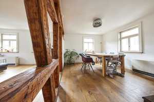Liebevoll saniertes Fachwerkhaus (ca. 289 m²) mit Terrasse, Sichtbalken, Einliegerwohnung uvm. – Stuttgart – Vorschaubild 5