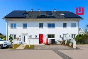 Provisionsfrei für den Käufer - Neuwertiges A+ Reihenhaus in ruhiger Lage von Moorenweis – Die vollständige Adresse der Immobilie erhältst du vom Anbieter., 82272 Moorenweis – Vorschaubild 1
