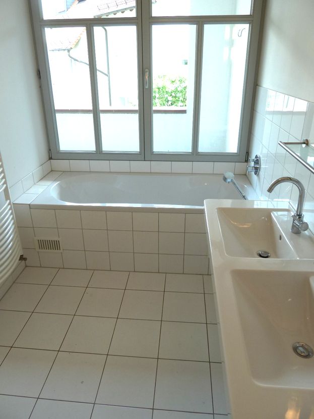 Modernes Stadthaus in familienfreundlicher Lage von Bad Homburg... V-E-R-K-A-U-F-T.. image