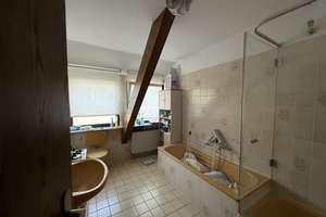 Zwei Zimmer in Müngersdorf: Ihr neues Zuhause in Köln – Ährenweg 25, 50933 Müngersdorf, Köln – Vorschaubild 4