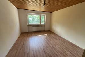 3-Zimmer-Wohnung 
mit 75 m² Wohnfläche 
und Südbalkon 
sofort zur Nutzung frei! – Die vollständige Adresse der Immobilie erhältst du vom Anbieter., 90449 Röthenbach West, Nürnberg – Vorschaubild 8