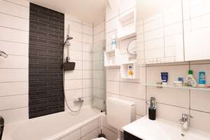 Attraktive 3 Zimmerwohnung mit Balkon und Garage in Rheinfelden-Herten – Die vollständige Adresse der Immobilie erhältst du vom Anbieter., 79618 Rheinfelden (Baden) – Vorschaubild 2