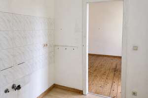 Ruhige 2-Zimmer-Altbauwohnung mit Dielenboden und Blick ins Grüne – Siemensstraße 9, 12459 Oberschöneweide, Berlin – Vorschaubild 4