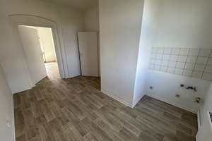 Ideal als erste eigene Wohnung! Helle 2-Zimmer-Wohnung! – Otto-Richter-Straße 12, 39116 Sudenburg, Magdeburg – Vorschaubild 3