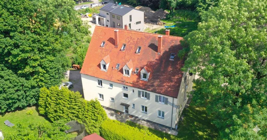 Immobilie in Augsburg - Kapitalanleger aufgepasst! Zwei-Wohnungen für einen Preis -Nähe A8 - Bild 0