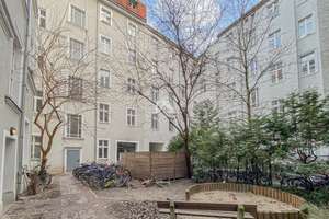 RARITÄT IN MOABIT! GROßZÜGIGE UND INTERESSANTE ALTBAUWOHNUNG MIT CA. 48 m² GARTEN! PROVISIONSFREI! – Lübecker Straße 29, 10559 Moabit, Berlin – Vorschaubild 18