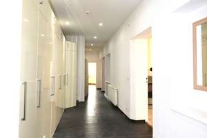NEU-Altbauwohnung mit hohen Decken  und viel Platz zum Wohnen! – Die vollständige Adresse der Immobilie erhältst du vom Anbieter., 85057 Nordwest, Ingolstadt – Vorschaubild 3