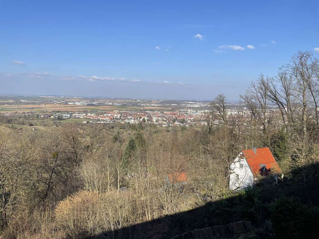 Immobilie in Gerlingen - Terrassenwohnung mit herrlichem Weitblick in ruhiger Hanglage - Bild 1