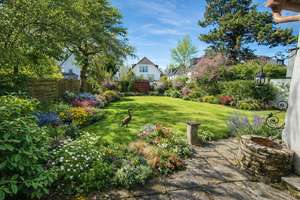 Property thumbnail 6