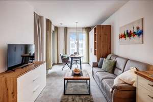 Möbliert: Möbliertes Apartment in Lochhausen