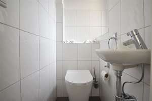 Frisch renoviert! Großzügige 3-Zimmer-Wohnung mit Terrasse zu vermieten – Krefelder Str. 107, 41061 Eicken, Mönchengladbach – Vorschaubild 5