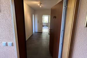 Großzügige Lichtdurchflutete 3 Zimmer Wohnung mit Balkon und Komfortausstattung – Multring 33, 69469 Weinheim – Vorschaubild 2