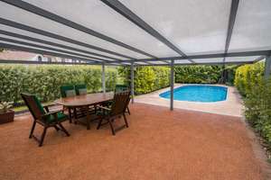 Wow! Einmalige Gelegenheit! Garten, Pool & Zukunftschance – Die vollständige Adresse der Immobilie erhältst du vom Anbieter., 12623 Mahlsdorf, Berlin – Vorschaubild 4