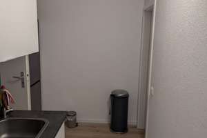 helles Zimmer in Heidelberger WG – Otto-Hahn-Platz 3, 69126 Emmertsgrund, Heidelberg – Vorschaubild 14