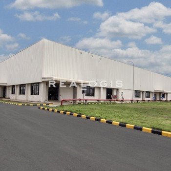 Provisionsfrei: Ca. 15.000 qm Lager / Produktion | Rampen und ebenerdig | Ca. 4,40 bis 6,70 qm