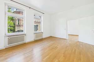 Charmante Altbauetage mit großzügigem Raumangebot und neuwertiger Küche in citynaher Bestlage – Die vollständige Adresse der Immobilie erhältst du vom Anbieter., 65195 Nordost, Wiesbaden – Vorschaubild 6