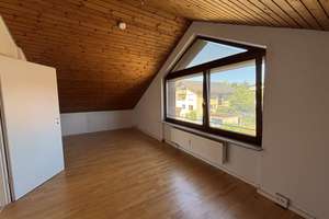 Wohnen auf zwei Ebenen: Moderne 5,5 Zim.-Maisonette mit Balkon und Terrasse – Die vollständige Adresse der Immobilie erhältst du vom Anbieter., 70567 Möhringen-Süd, Stuttgart – Vorschaubild 34