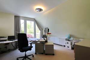 Ihr neues Zuhause! Großzügige Doppelhaushälfte in zentraler Lage – Die vollständige Adresse der Immobilie erhältst du vom Anbieter., 22393 Poppenbüttel, Hamburg – Vorschaubild 12
