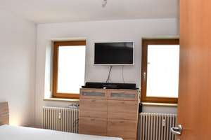 Schöne zweieinhalb Zimmer Wohnung in Regensburg, Ober- und Niederwinzer-Kager – Die vollständige Adresse der Immobilie erhältst du vom Anbieter., 93059 Ober- und Niederwinzer-Kager, Regensburg – Vorschaubild 5