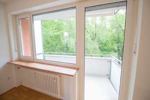 Gepflegte 3-Zimmer Wohnung mit Balkon im 2. OG in Schwabing-West.  – Klausingweg 2, 80797 Am Luitpoldpark, München – Vorschaubild 9