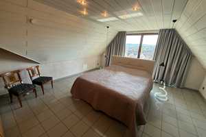 Exclusive Villa mit ELW, Doppel-Garage, Balkone, Terrassen, Erdwärme, Photovoltaik, Pool uvm. – Darmstadt-Dieburg (Kreis) – Vorschaubild 21