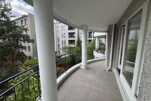Zuhause mit Charakter: außergewöhnlicher Grundriss, warme Atmosphäre & Balkon zum grünen Innenhof – Die vollständige Adresse der Immobilie erhältst du vom Anbieter., 10969 Kreuzberg, Berlin – Vorschaubild 9
