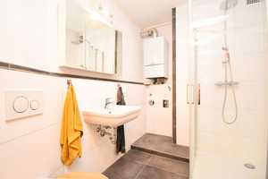 Geräumige 3-Zimmer-Wohnung mit Balkon am Welfengarten! – Hannover – Vorschaubild 6
