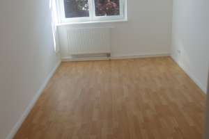 Gohlis Kirschbergstraße: 3 helle Zimmer, Loggia, Blick ins Grüne, Tageslichtbad – Kirschbergstraße 82, 4155 Gohlis-Süd, Leipzig – Vorschaubild 5