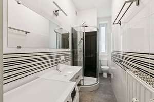 Modernisierte Altbauwohnung mit Aufzug – bezugsfrei in begehrter Friedrichshainer Lage – Die vollständige Adresse der Immobilie erhältst du vom Anbieter., 10245 Friedrichshain, Berlin – Vorschaubild 6
