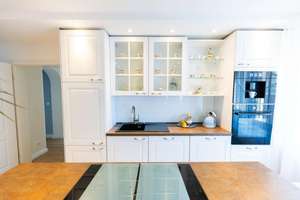 Mehrgenerationenhaus mit drei Einheiten und eigenen Zugängen – Die vollständige Adresse der Immobilie erhältst du vom Anbieter., 41189 Wickrathberg, Mönchengladbach – Vorschaubild 5
