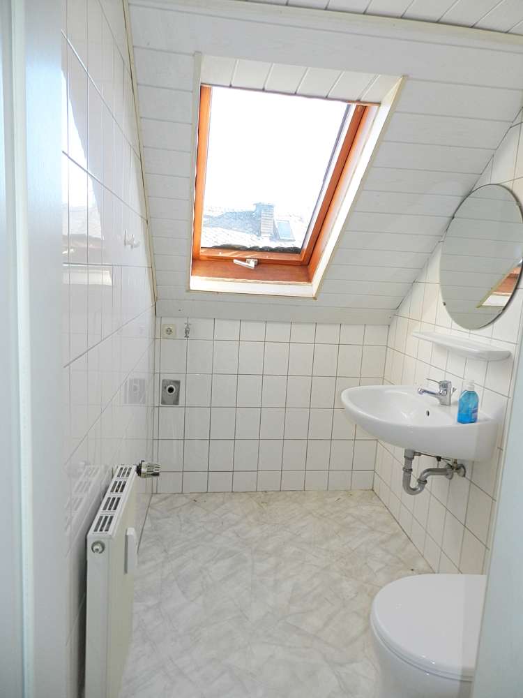 Immobilie in Starkenburg - Ehemaliges Bauern- und Winzerhaus mit einem der schönsten Ausblicke auf die Mosel! - Bild 1