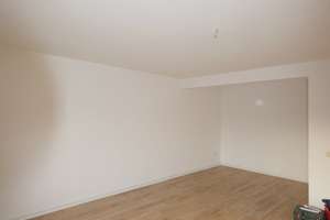 Charmante, sehr helle und ruhige 2-Zimmer-Wohnung mit Balkon in Duisburg-Meiderich – Metzer Str. 17, 47137 Untermeiderich, Duisburg – Vorschaubild 7