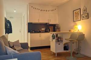 Zweitbezug mit Einbauküche und Balkon: modernes energie-effizientes 1-Zimmer-Appartment – Löwenberger Straße 1, 10315 Friedrichsfelde, Berlin – Vorschaubild 2