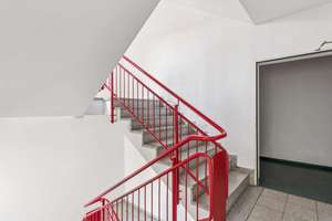 Großzügige 1-Zimmer-Wohnung mit großem Balkon und weitläufiger Fensterfront im Zentrum-Nord – 4105 Zentrum-Nord, Leipzig – Vorschaubild 12