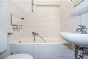 1-Zimmer-Wohnung inkl. Möbel - optimale Lage im Nauwieser Viertel – Richard-Wagner-Straße 77, 66111 Sankt Johann, Saarbrücken – Vorschaubild 3
