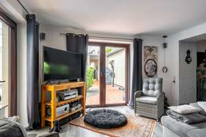 Einfamilienhaus mit zwei zusätzlichen Appartements und Außenpool in Oldenburg, Objekt-Nr.: 7701 – Die vollständige Adresse der Immobilie erhältst du vom Anbieter., 26127 Alexandersfeld, Oldenburg (Oldenburg) – Vorschaubild 6