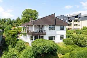 Exklusives Einfamilienhaus mit Panoramablick über Heilbronn! – Die vollständige Adresse der Immobilie erhältst du vom Anbieter., 74080 Böckingen, Heilbronn – Vorschaubild 2